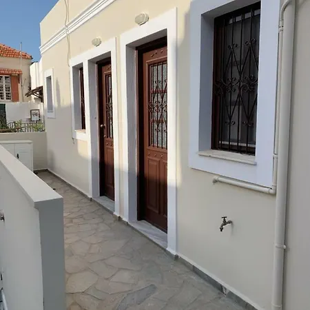 公寓 Stylish New Studio In Old Town Rhodes *